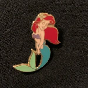Disney Vintage Ariel Little Mermaid Collector Pin